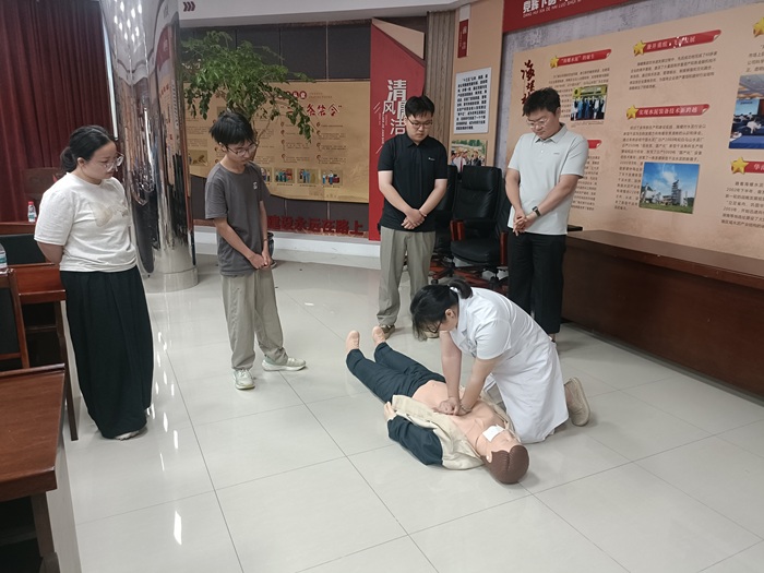 图片15.jpg
